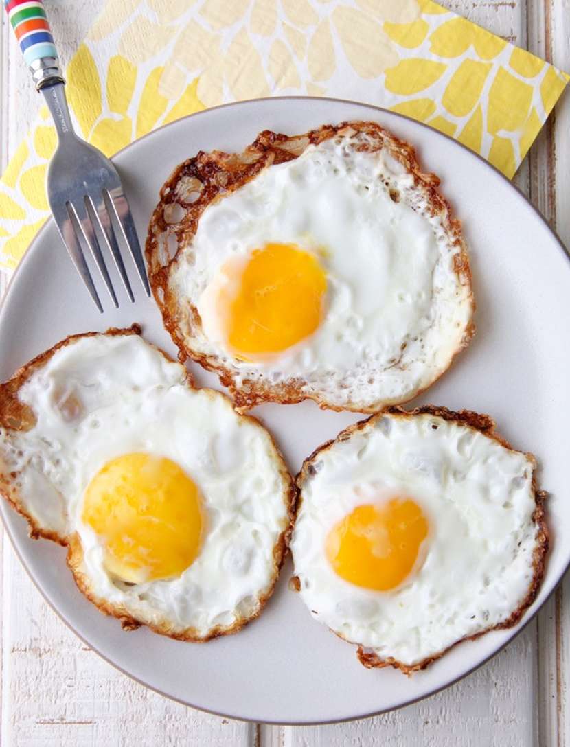 Are you frying eggs for breakfast? You are reducing antioxidants by half